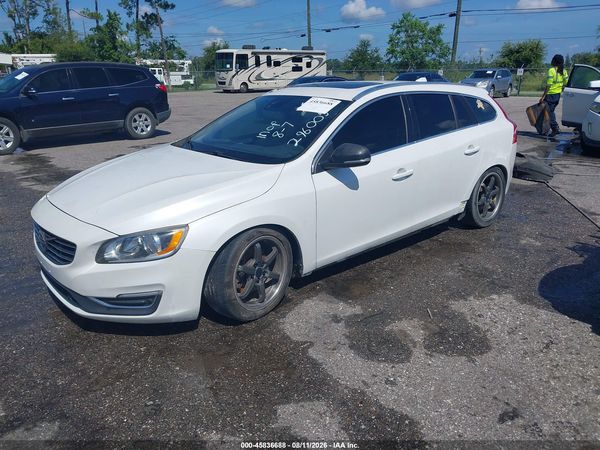 2016 VOLVO V60 T5 DRIVE-E PREMIER