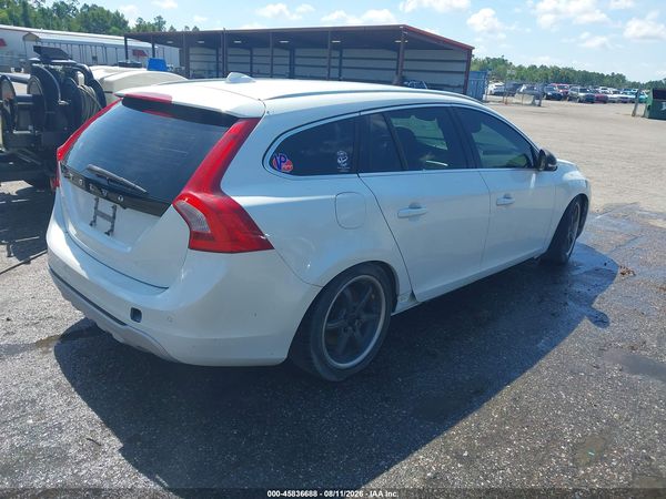 2016 VOLVO V60 T5 DRIVE-E PREMIER