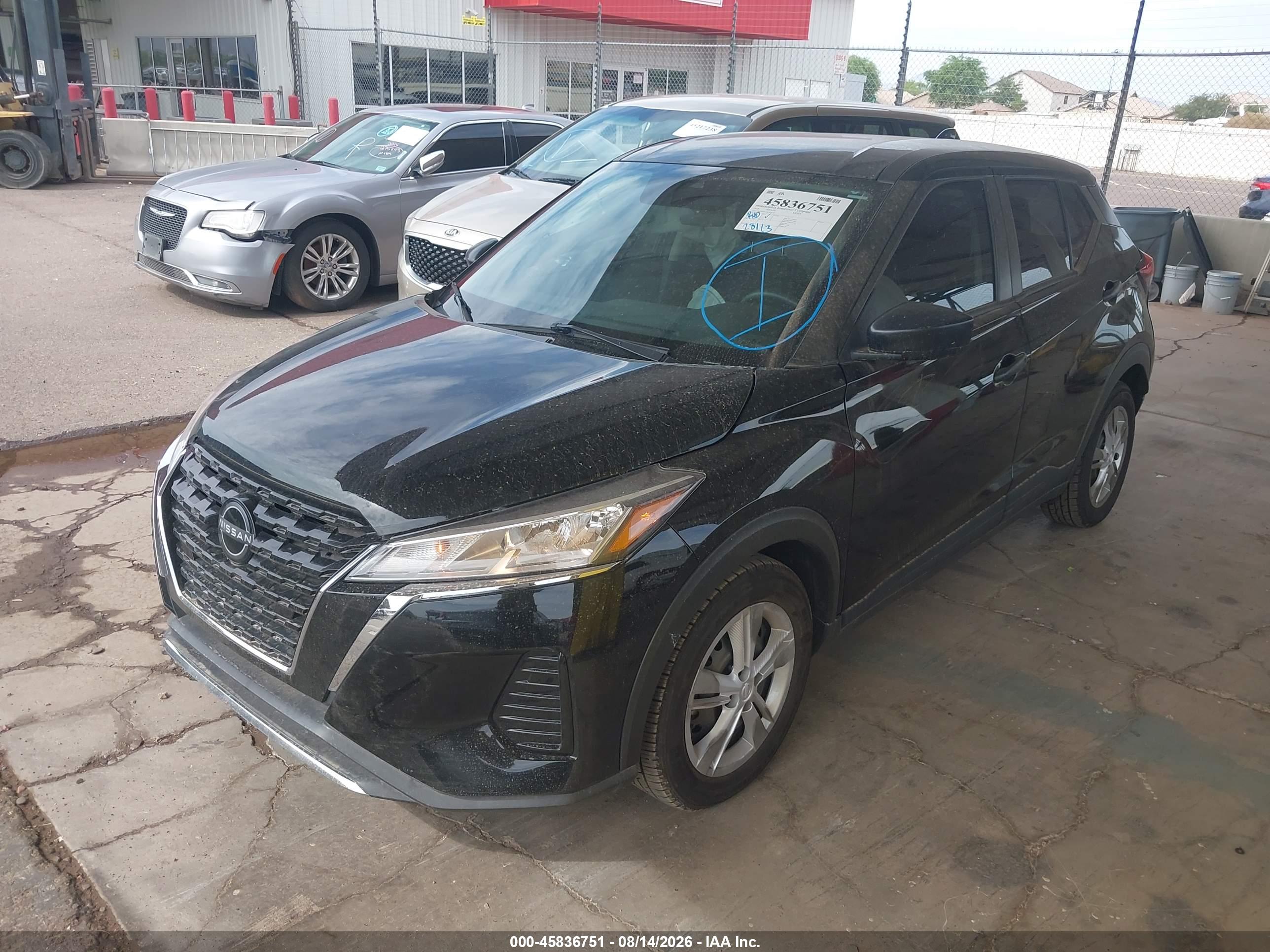 2024 NISSAN KICKS S XTRONIC CVT — I2