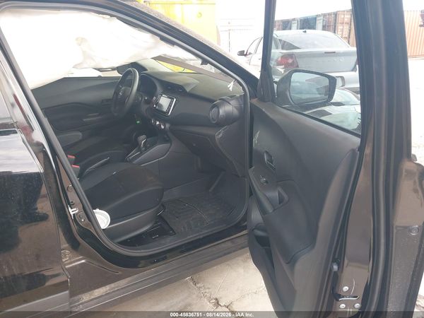 2024 NISSAN KICKS S XTRONIC CVT — I5