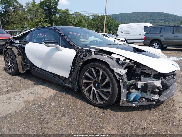 2015 BMW I8
