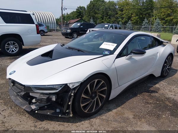2015 BMW I8