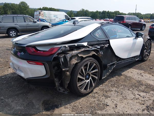 2015 BMW I8