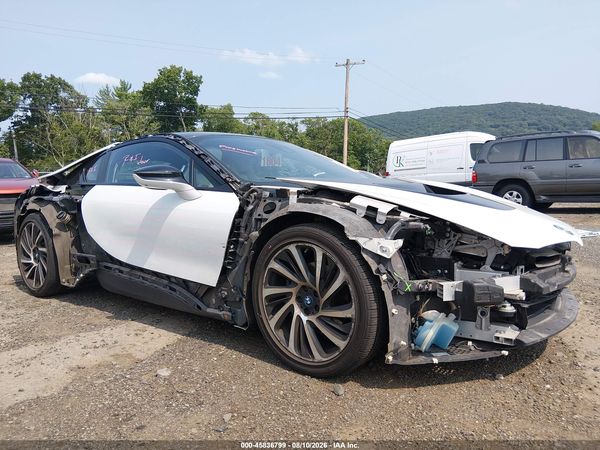 2015 BMW I8