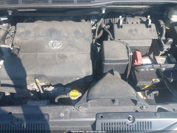 2014 TOYOTA SIENNA XLE 7 PASSENGER
