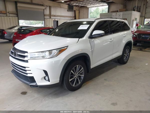 2019 TOYOTA HIGHLANDER XLE