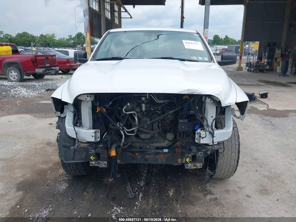 2019 RAM 1500 CLASSIC TRADESMAN  4X4 6'4 BOX