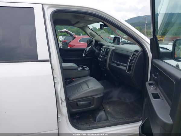 2019 RAM 1500 CLASSIC TRADESMAN  4X4 6'4 BOX