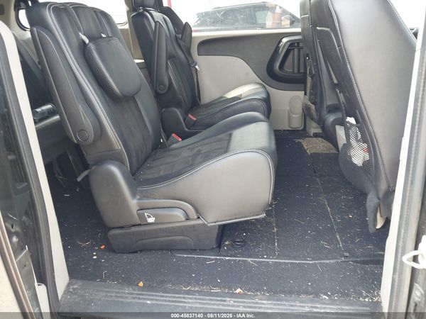 2019 DODGE GRAND CARAVAN SXT — I8