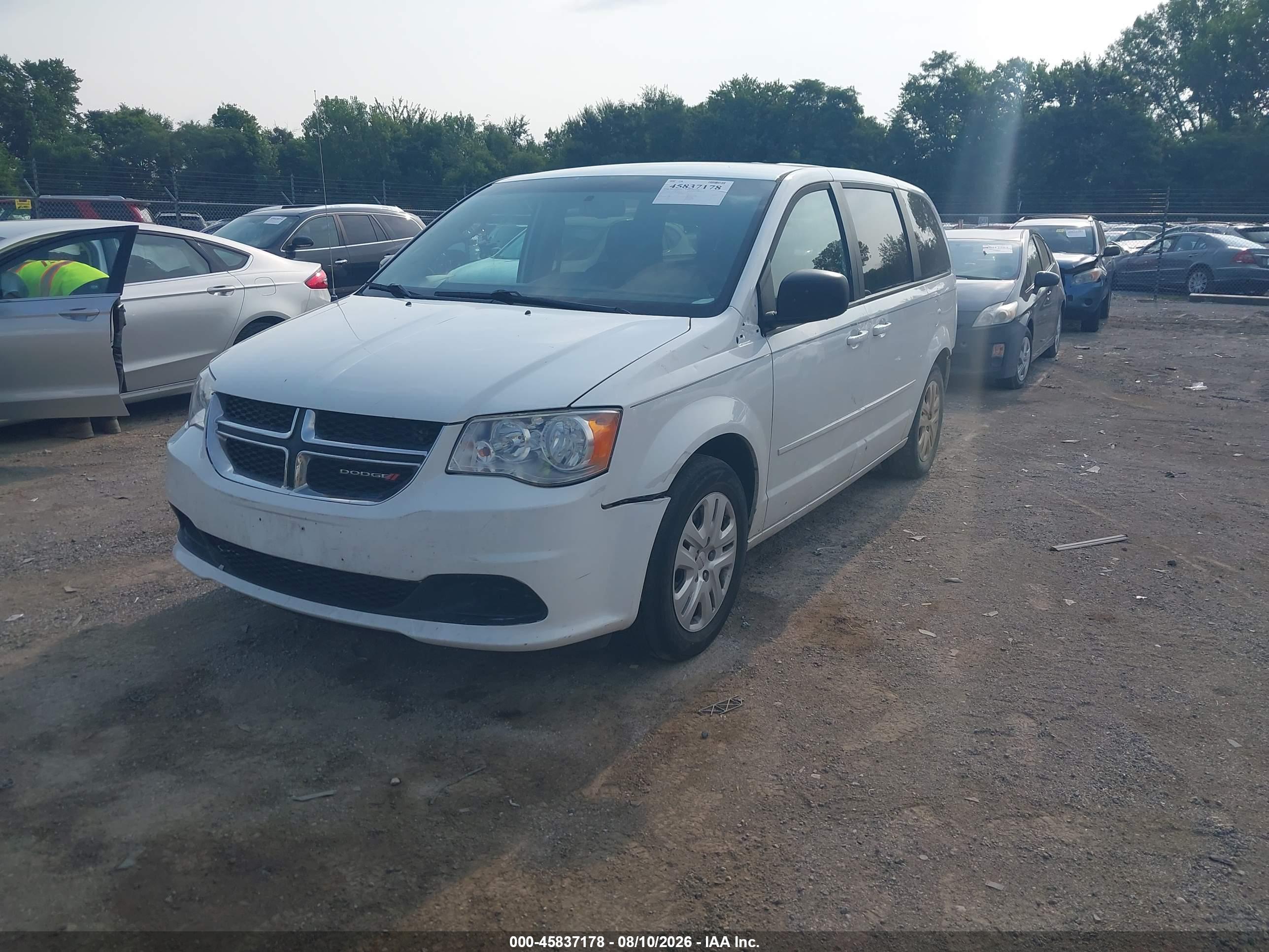 2015 DODGE GRAND CARAVAN SE — I2