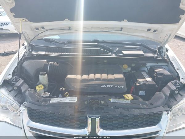2015 DODGE GRAND CARAVAN SE — I10