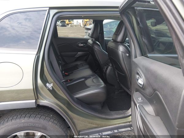 2020 JEEP CHEROKEE LATITUDE PLUS 4X4
