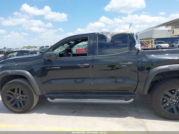 2024 CHEVROLET COLORADO 4WD TRAIL BOSS — I117