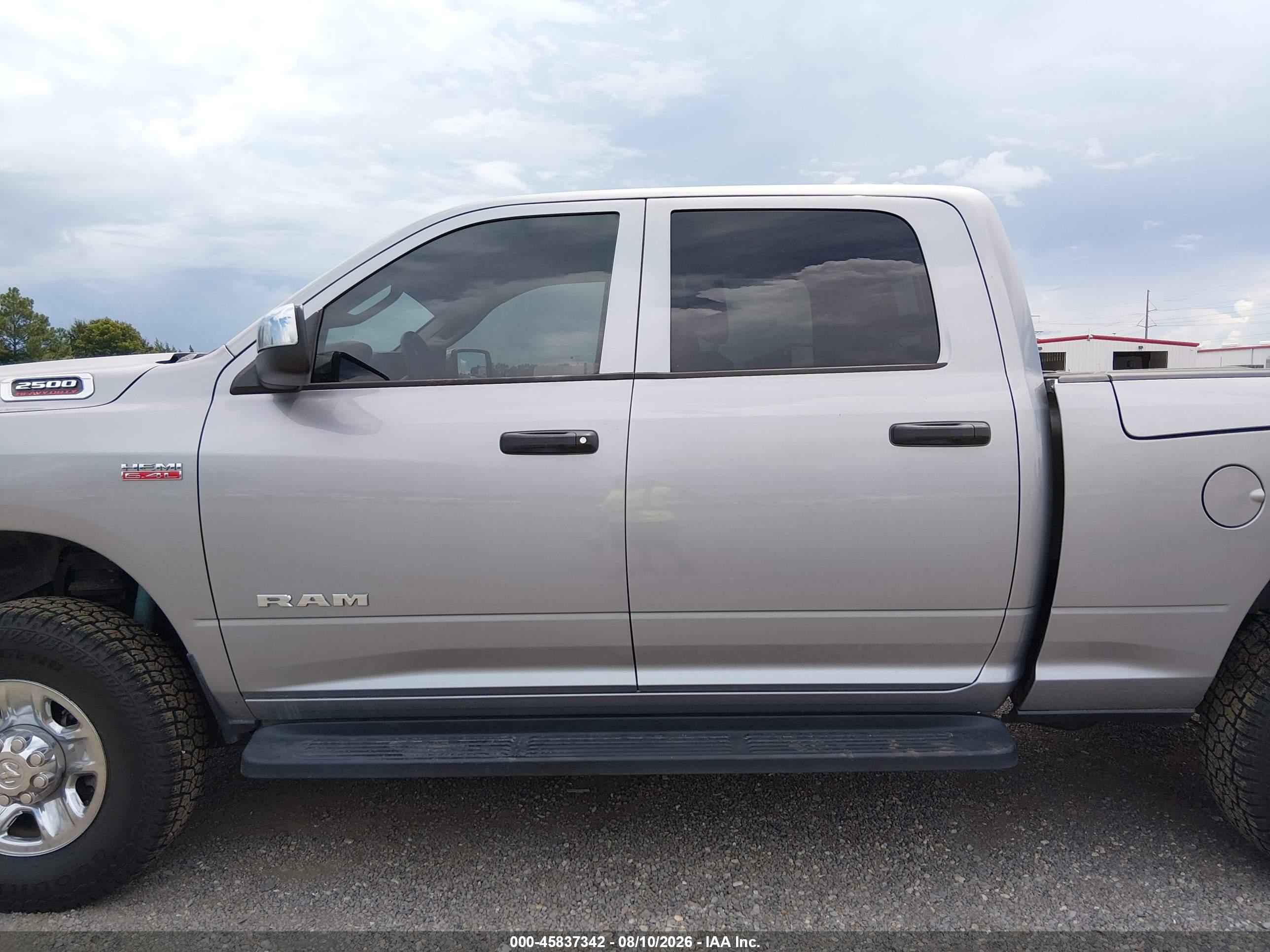 2020 RAM 2500 TRADESMAN  4X4 6'4 BOX