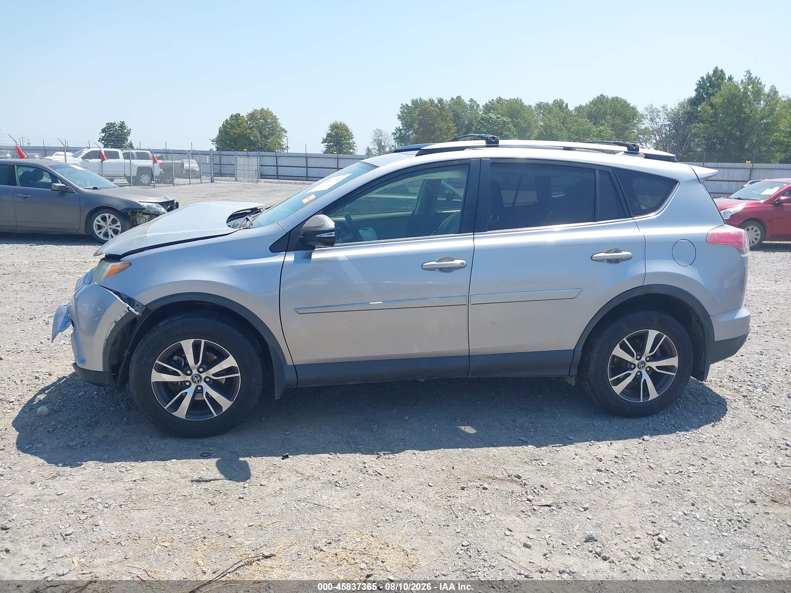 2018 TOYOTA RAV4 XLE