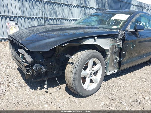 2017 FORD MUSTANG V6