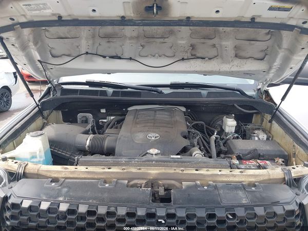 2018 TOYOTA TUNDRA SR 4.6L V8