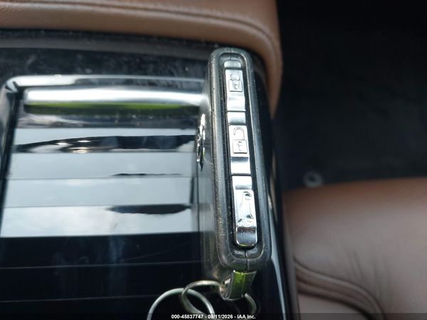 2022 VOLVO S60 RECHARGE PLUG-IN HYBRID T8 INSCRIPTION