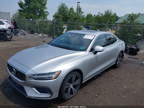 2022 VOLVO S60 RECHARGE PLUG-IN HYBRID T8 INSCRIPTION