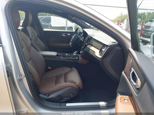 2022 VOLVO S60 RECHARGE PLUG-IN HYBRID T8 INSCRIPTION