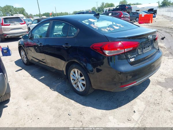 2017 KIA FORTE S