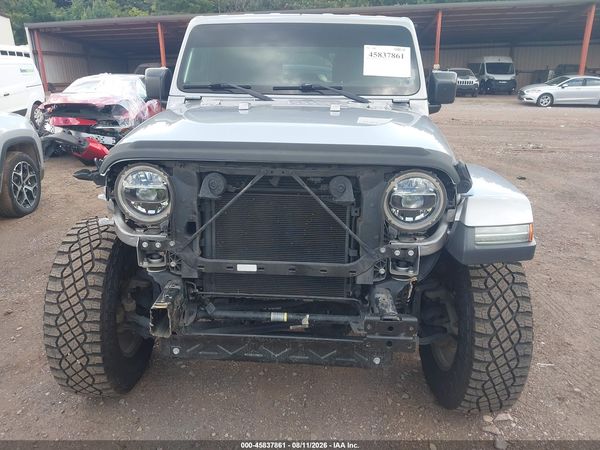 2018 JEEP WRANGLER UNLIMITED SAHARA 4X4