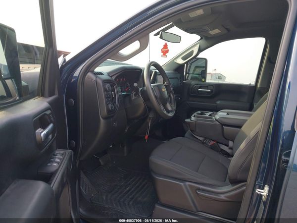 2021 CHEVROLET SILVERADO 2500HD 4WD  STANDARD BED CUSTOM — I8