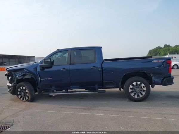 2021 CHEVROLET SILVERADO 2500HD 4WD  STANDARD BED CUSTOM — I153