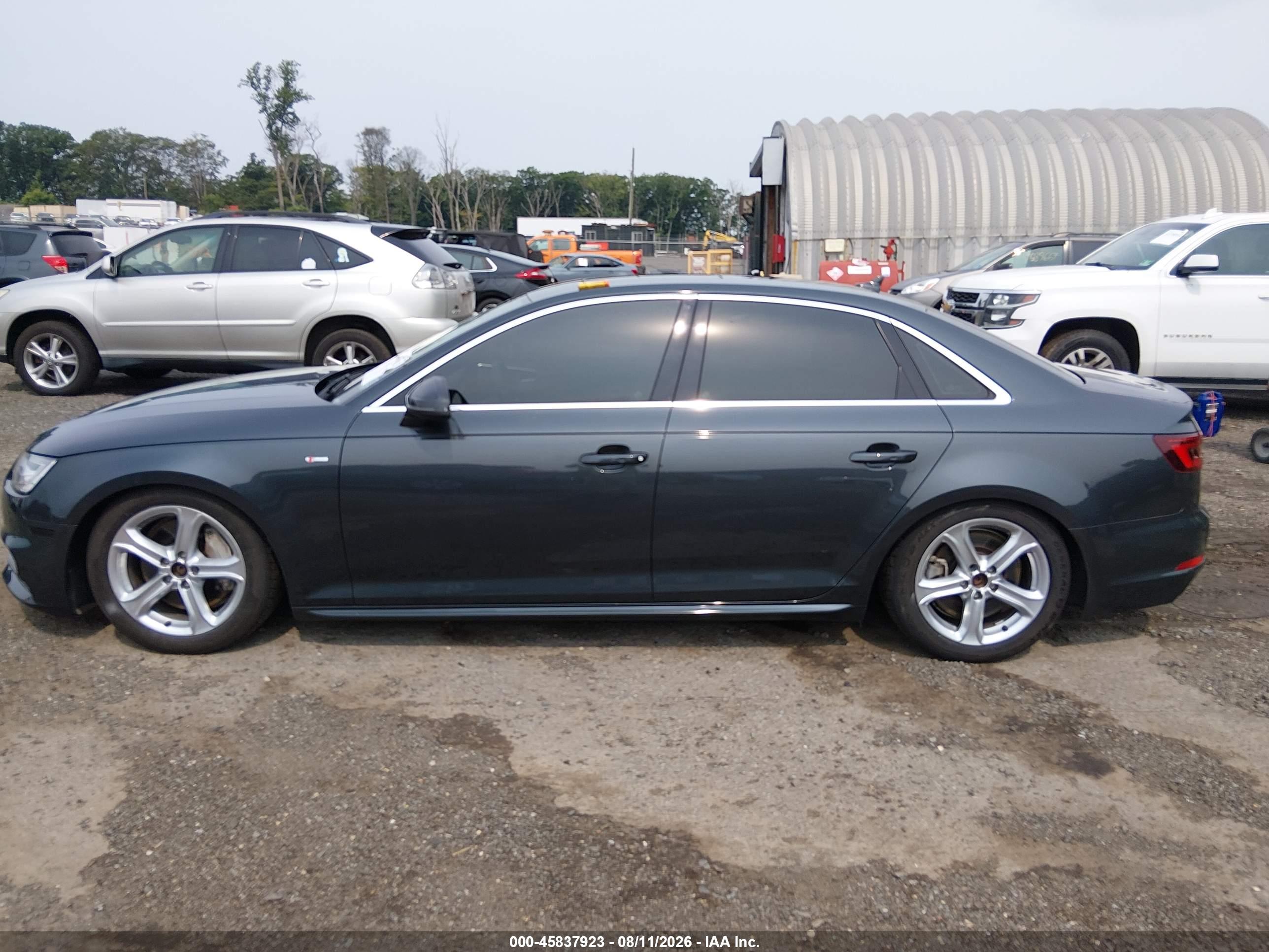 2018 AUDI A4
