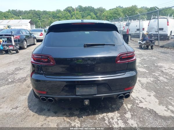 2018 PORSCHE MACAN GTS