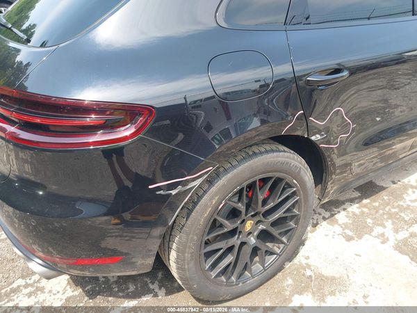 2018 PORSCHE MACAN GTS