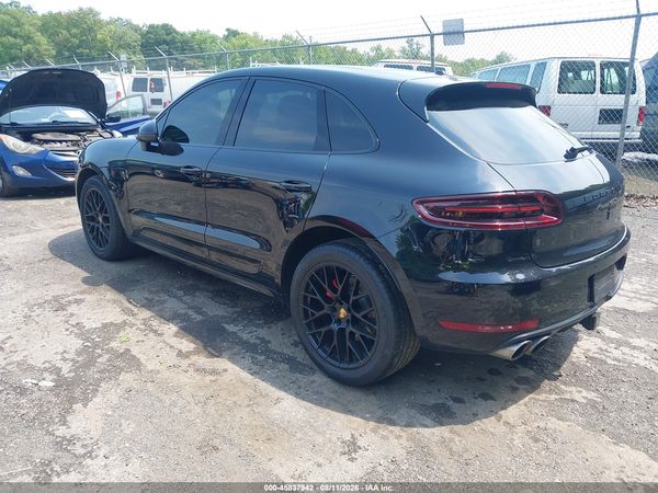 2018 PORSCHE MACAN GTS