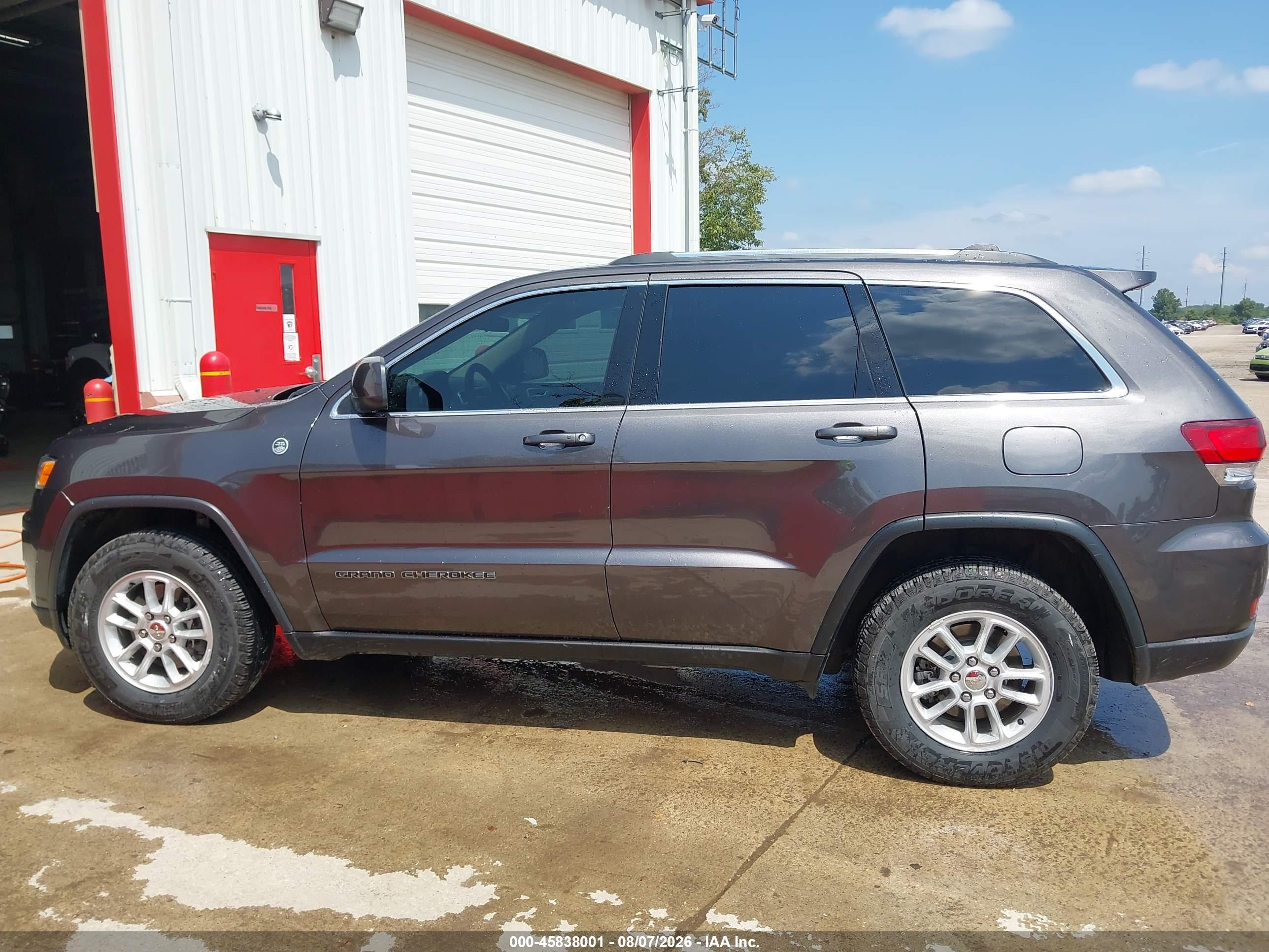 2020 JEEP GRAND CHEROKEE LAREDO E 4X4
