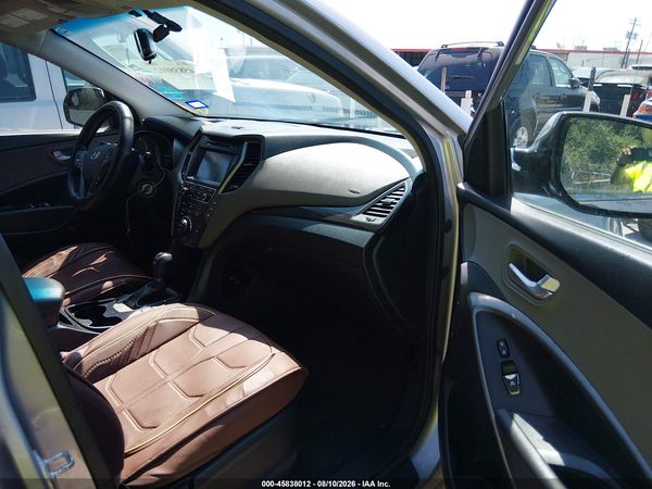 2018 HYUNDAI SANTA FE SE