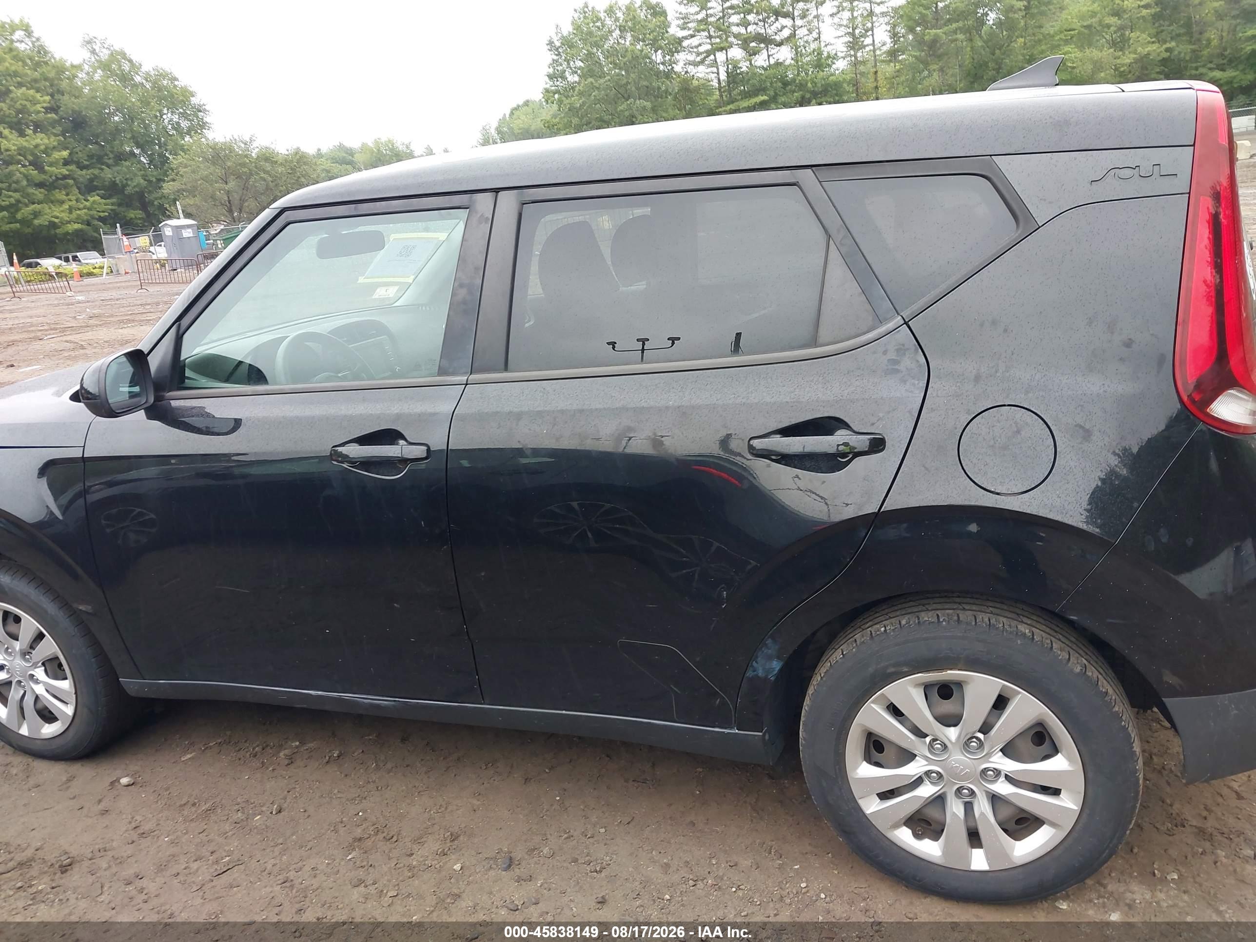 2021 KIA SOUL LX