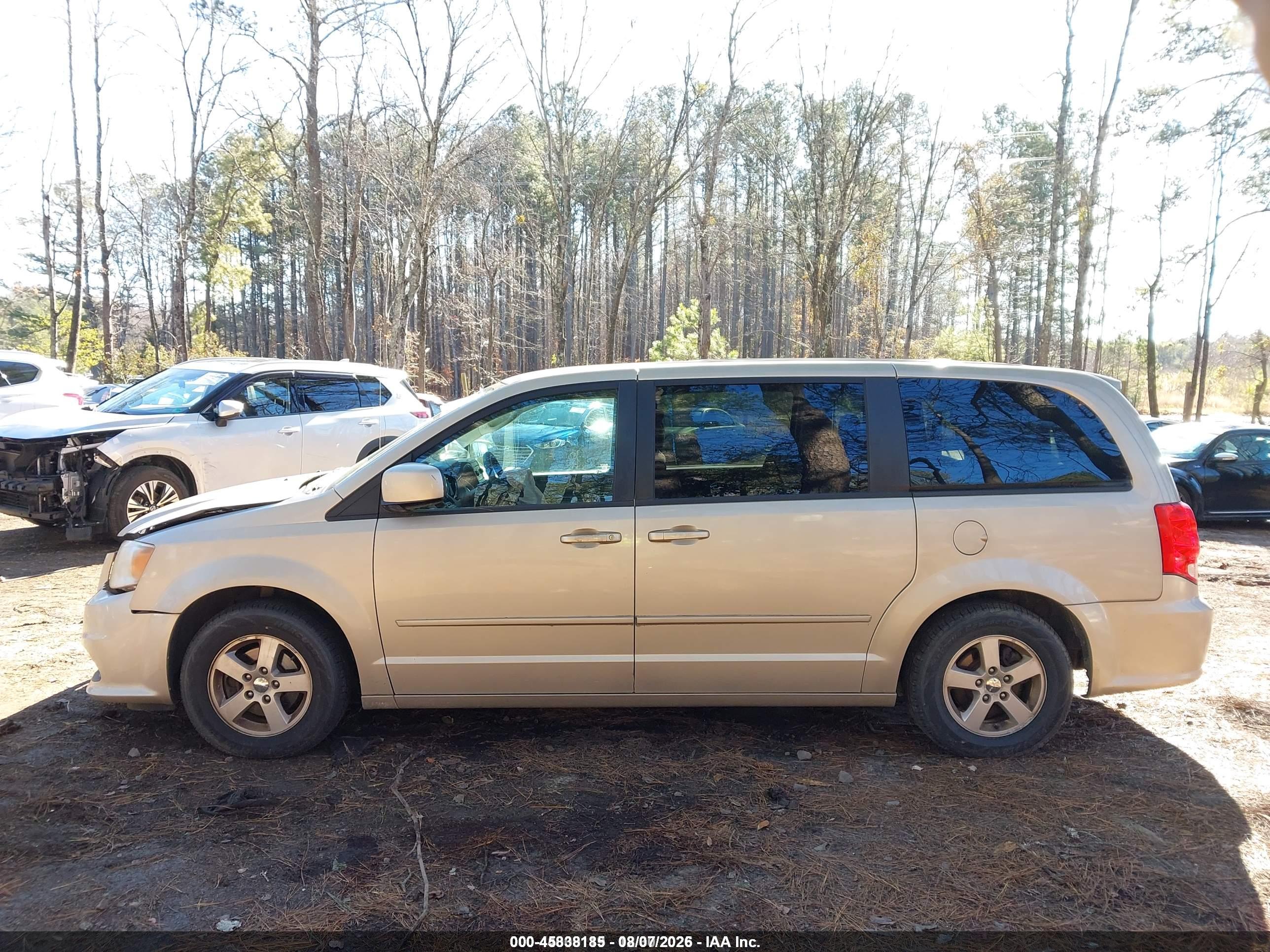 2013 DODGE GRAND CARAVAN SXT