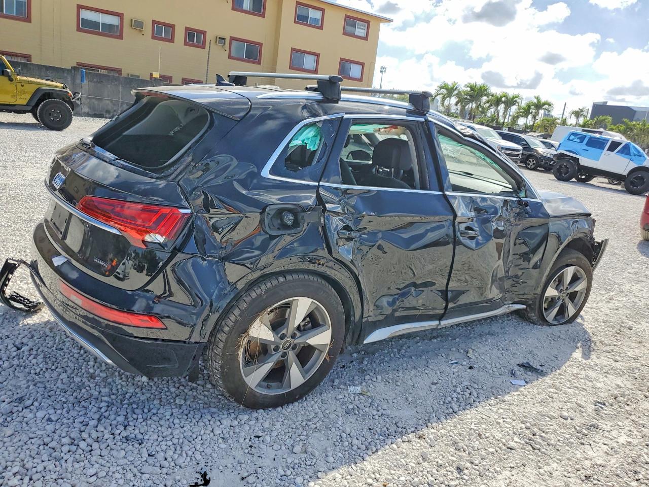 2023 AUDI Q5 quattro Premium