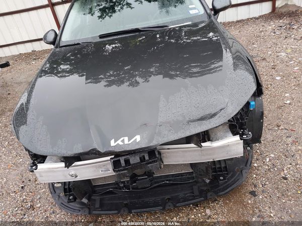 2026 KIA K5 LXS FWD