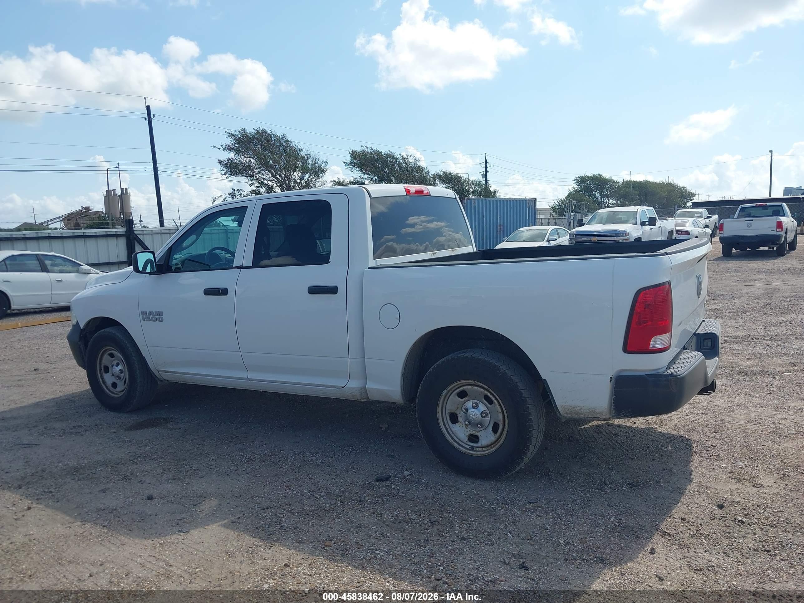 2018 RAM 1500 TRADESMAN  4X2 5'7 BOX