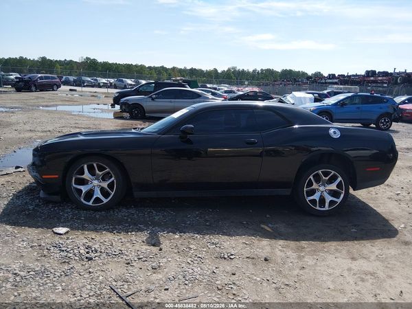 2015 DODGE CHALLENGER SXT