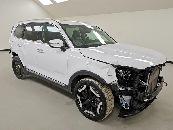 2025 KIA TELLURIDE S — Passenger 3/4