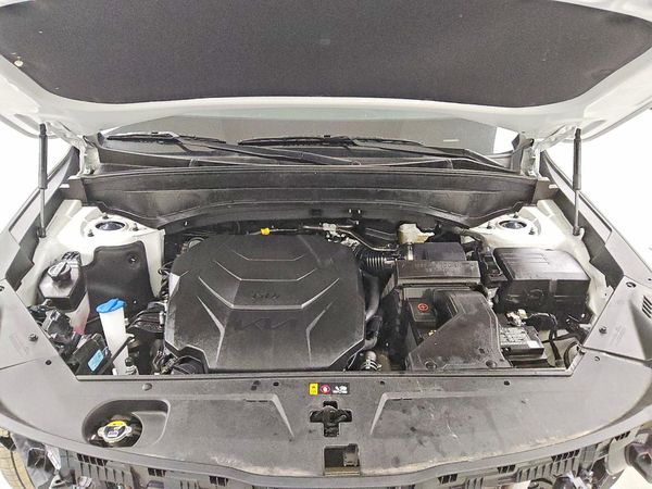 2025 KIA TELLURIDE S — Engine bay