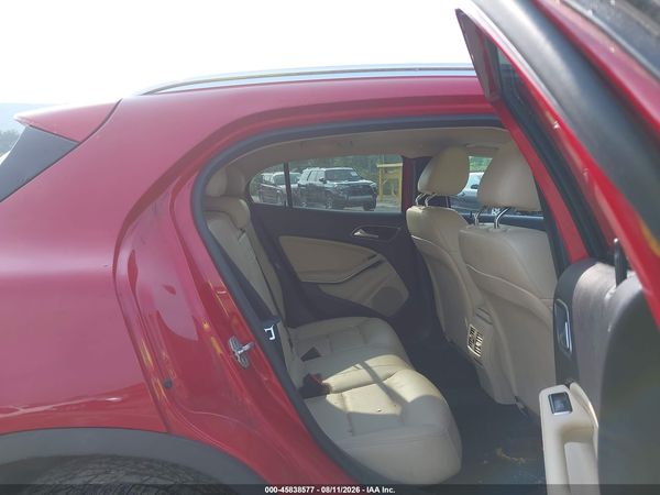 2015 MERCEDES-BENZ GLA 250 4MATIC