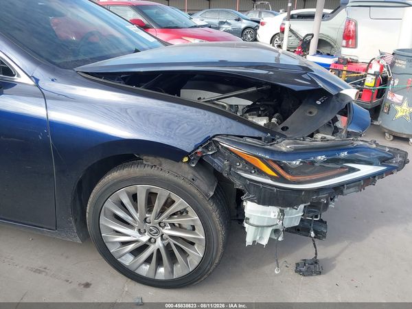 2021 LEXUS ES 300H ULTRA LUXURY