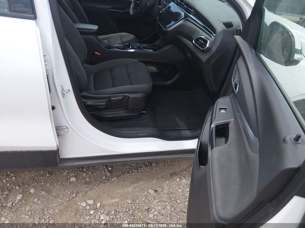2023 CHEVROLET BOLT EUV FWD LT — I5