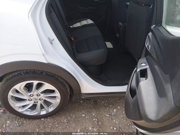 2023 CHEVROLET BOLT EUV FWD LT — I8
