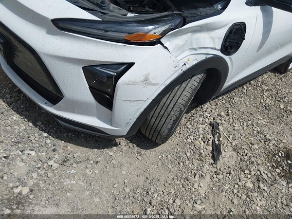 2023 CHEVROLET BOLT EUV FWD LT — I152