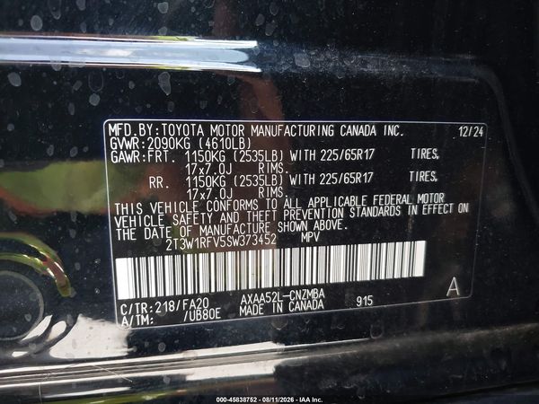 2025 TOYOTA RAV4 XLE