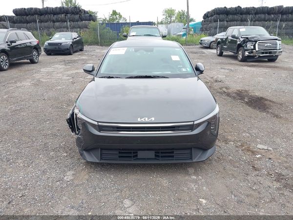 2025 KIA K4 LXS