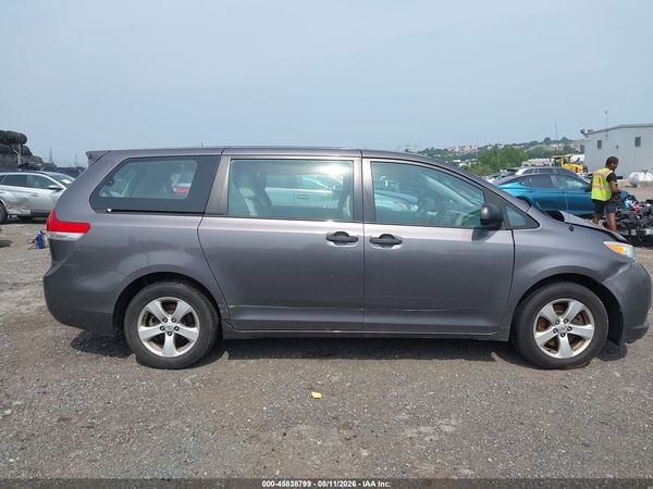 2013 TOYOTA SIENNA L V6 7 PASSENGER